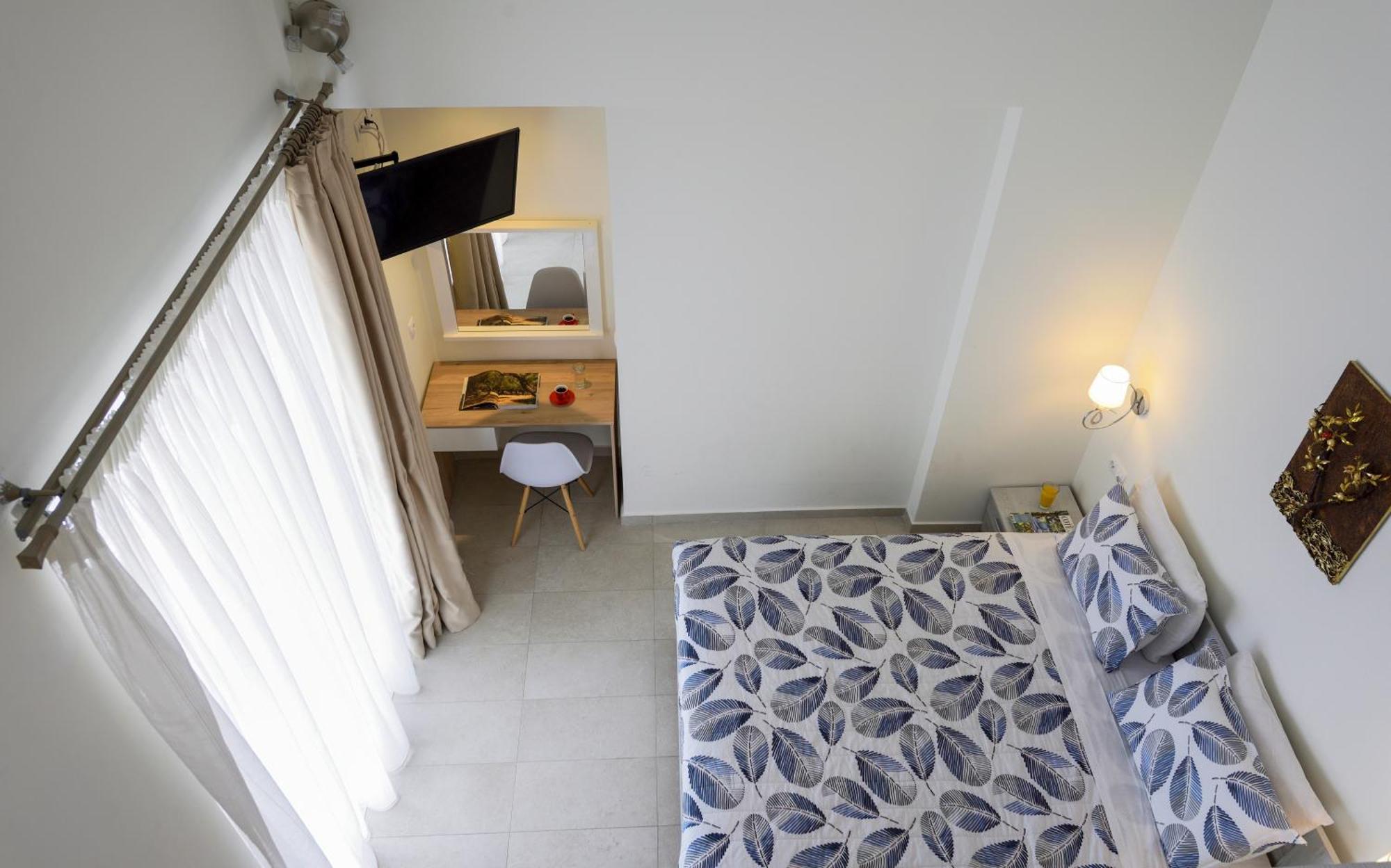 Elpiniki Luxury Rooms Nea Poteidaia Eksteriør billede
