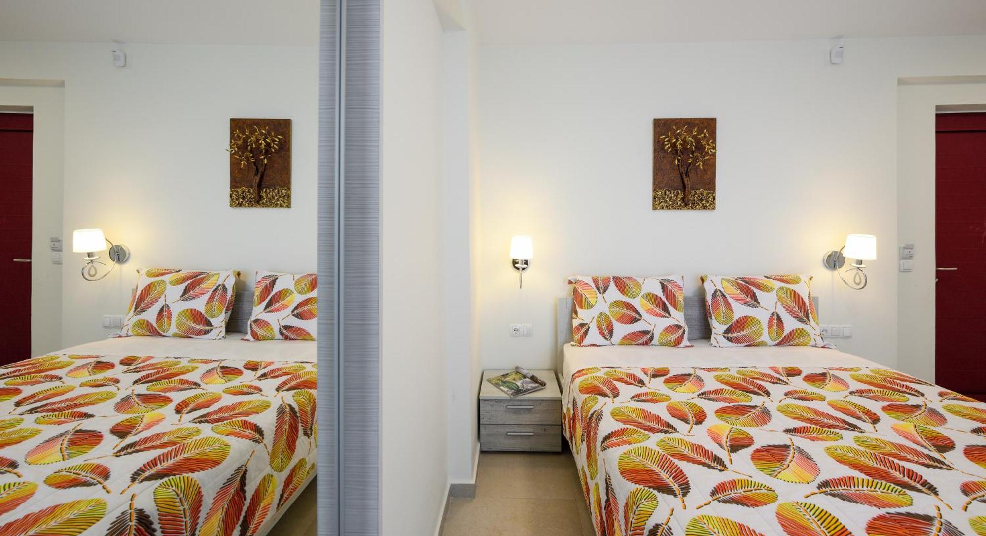 Elpiniki Luxury Rooms Nea Poteidaia Eksteriør billede
